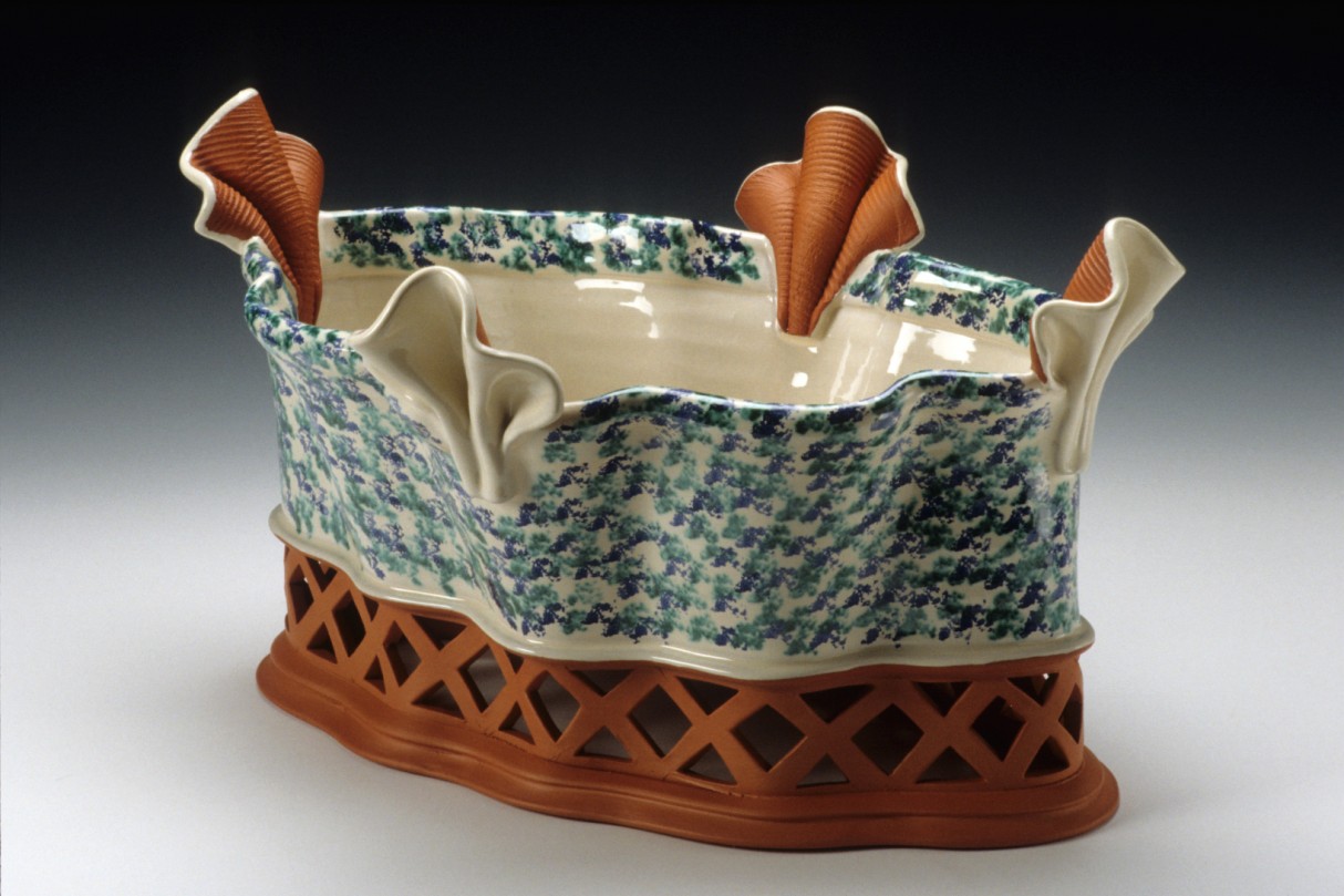 #7 elevated bowl